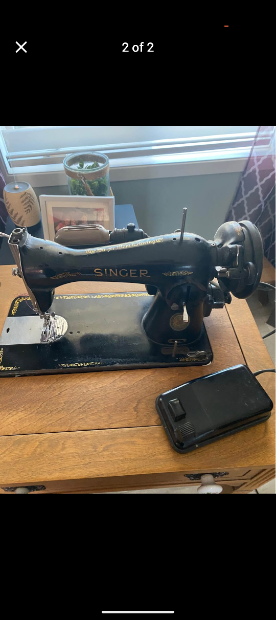 Vintage Singer 99k Sewing Machine - photo 3
