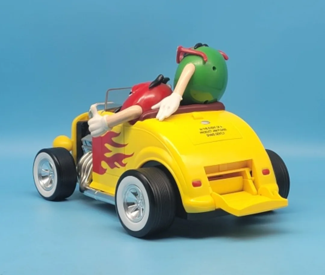 🥳VGC🤩 M&M's "REBEL" Without A Clue HOT ROD CAR Yellow image indicator(2)