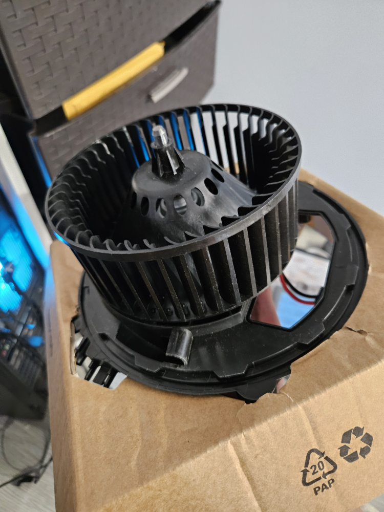 A-Premium Blower Motor - New in Box - photo 3