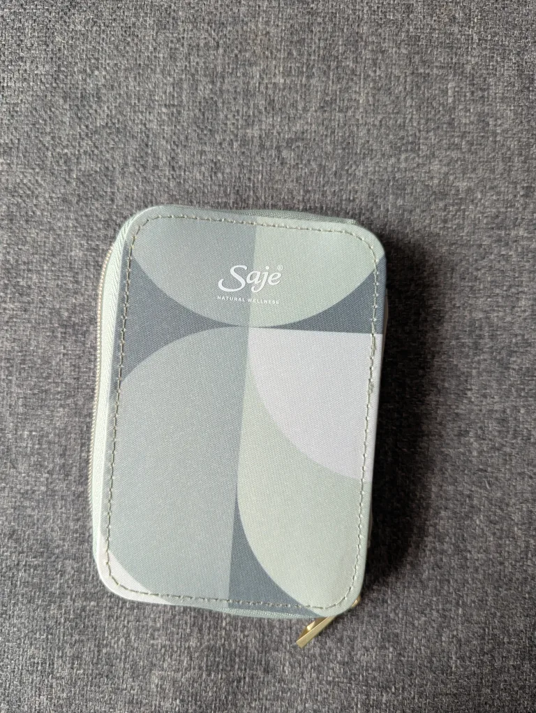 Saje Pocket Farmacy Mindful Edition Essential Oil Kit image indicator(3)