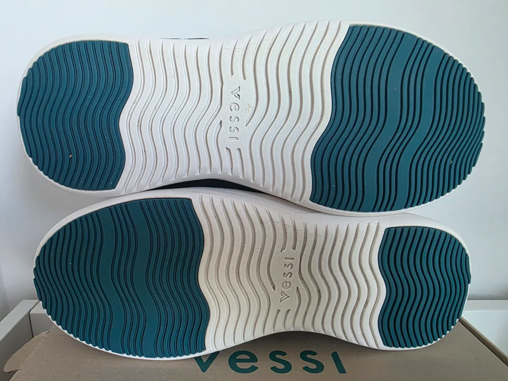 Vessi Cityscape Classic Sneakers - Women's Size 8 image indicator(5)