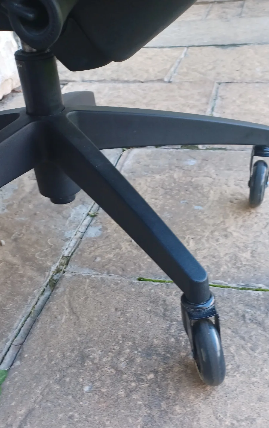 Black Office Chair image indicator(3)