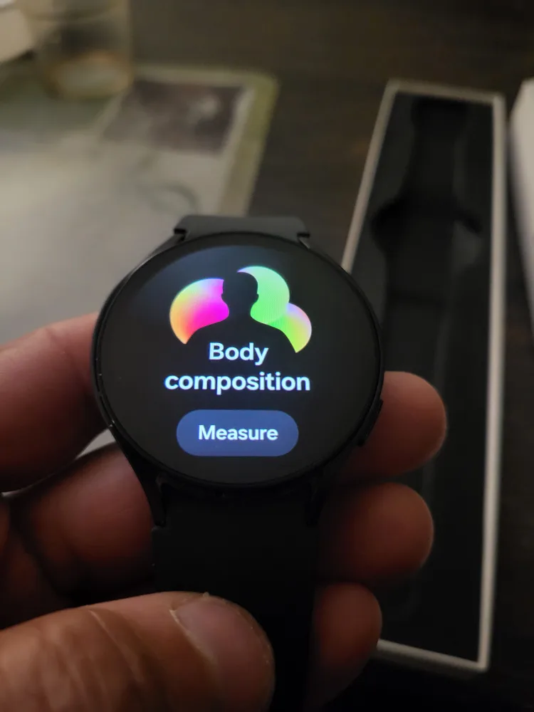 Samsung watch 6 44mm gps like new image indicator(4)