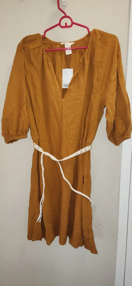 New with tag Women's H& M Dress thumbnail
