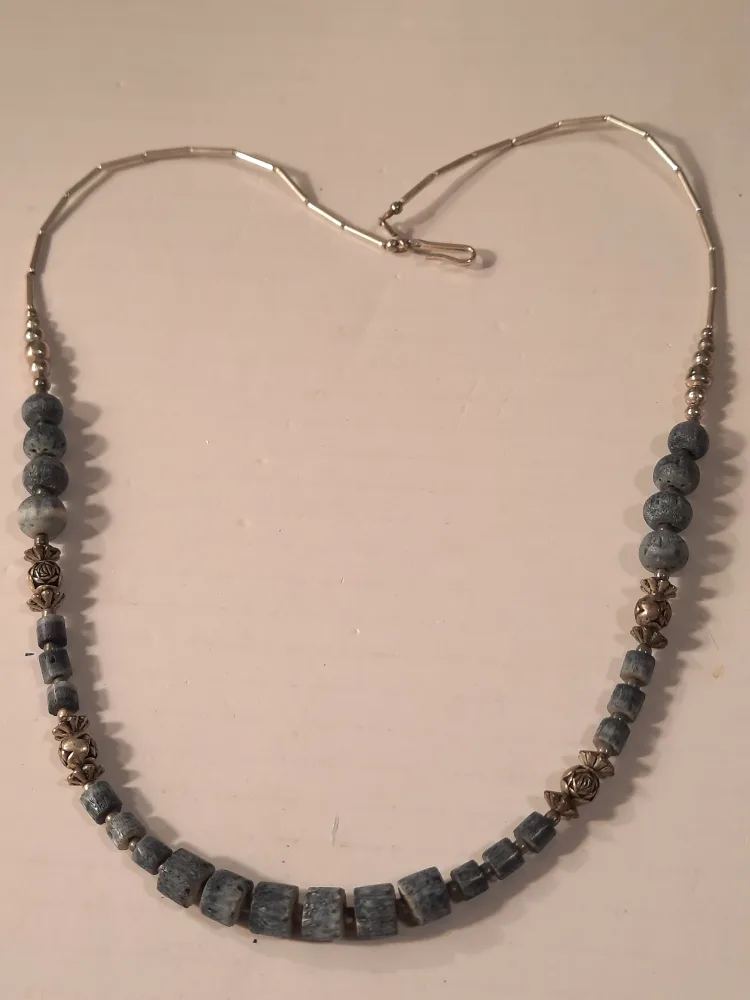 Handmade Blue Stone & Silver Necklace image indicator(7)
