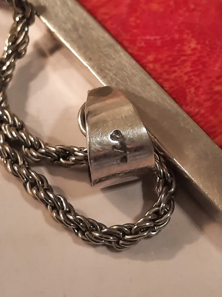 925 silver frame on red coral pendant with chain image indicator(4)