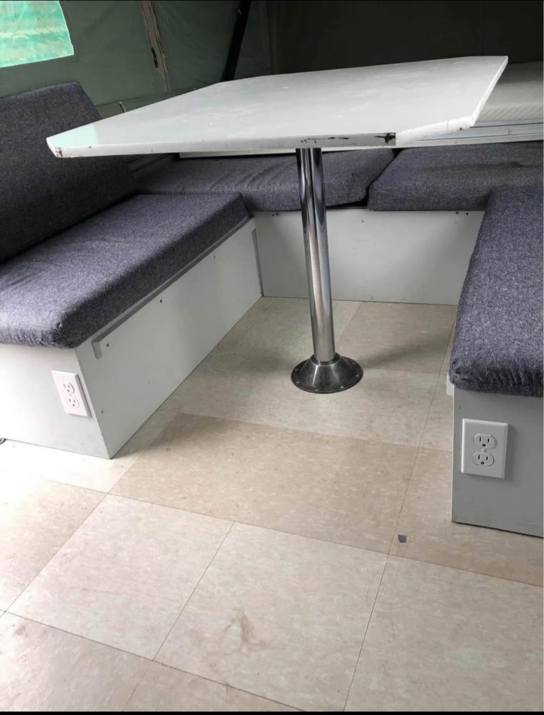 Camper Trailer - photo 4