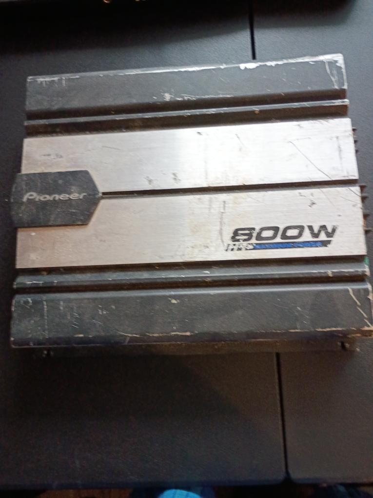 Pioneer 800W Car Amplifier