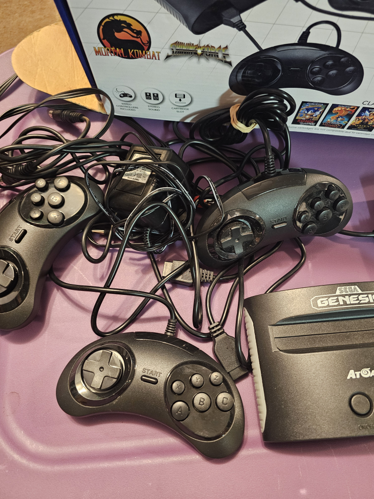 Sega Genesis Classic Game Console AtGames - photo 3