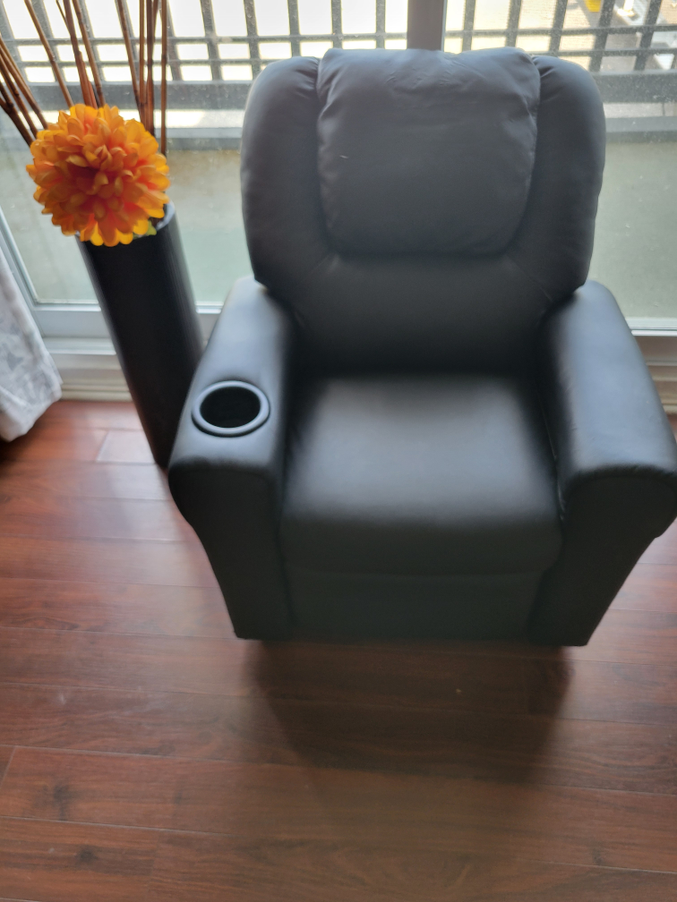 Black Recliner Chair with Cup Holder