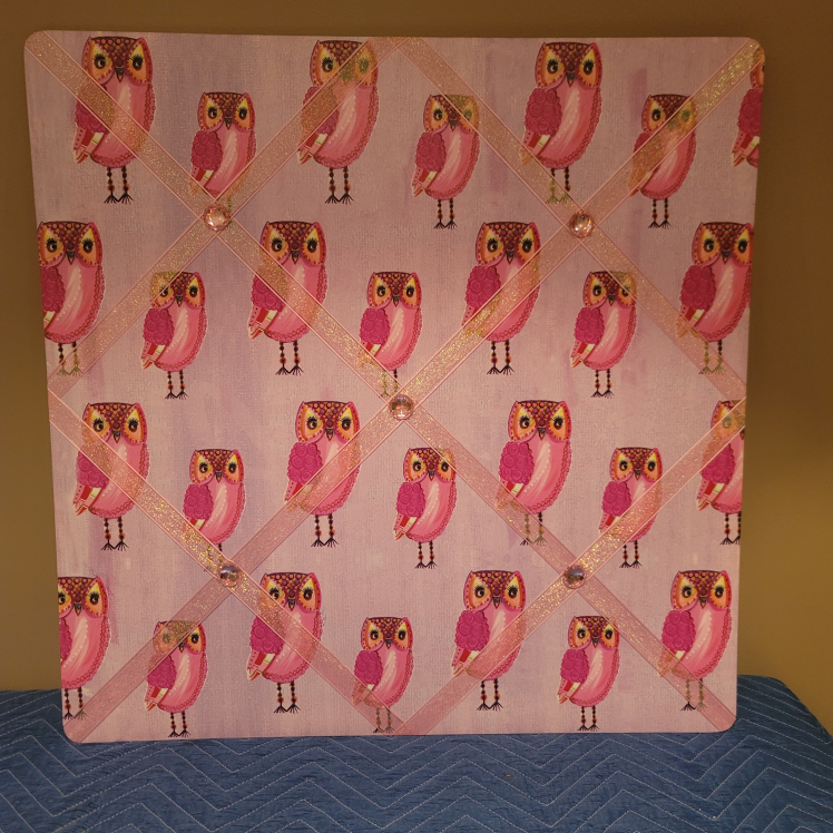 Owl Pattern Memo Board