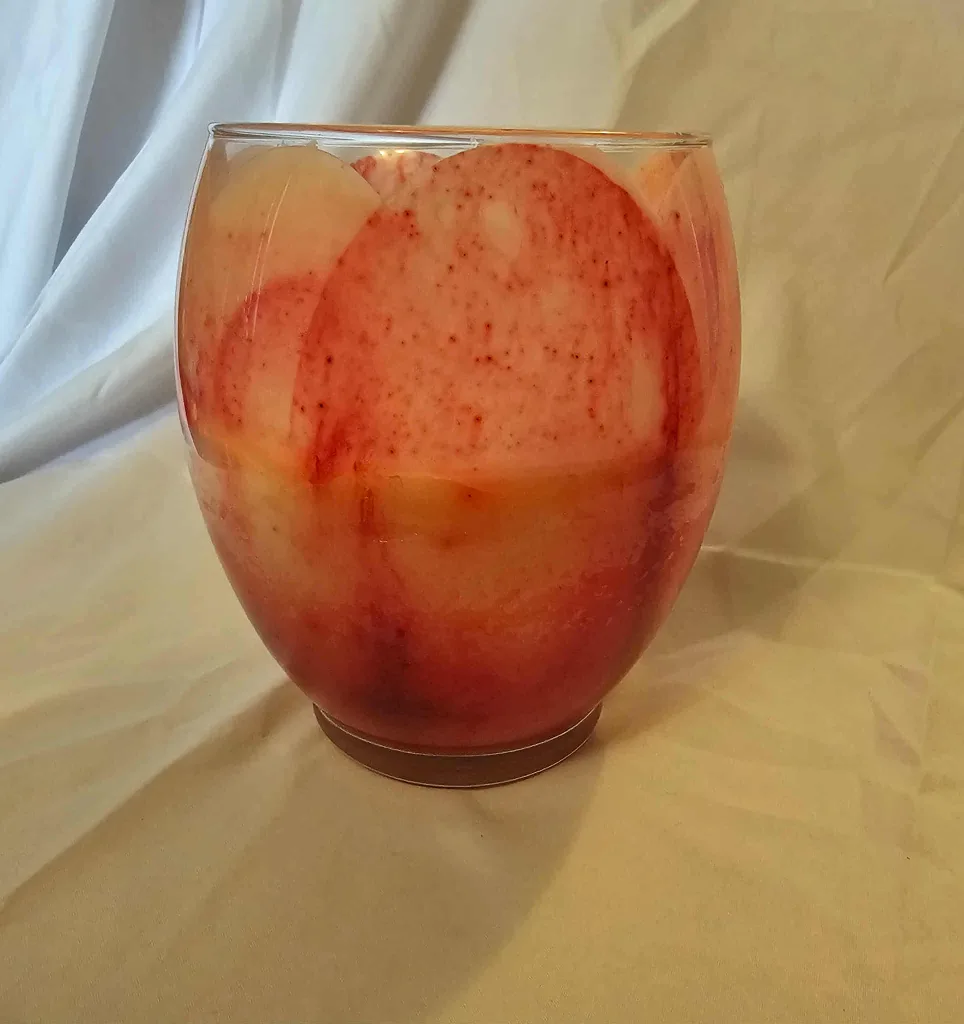 Red and White Candle and Vase image indicator(2)