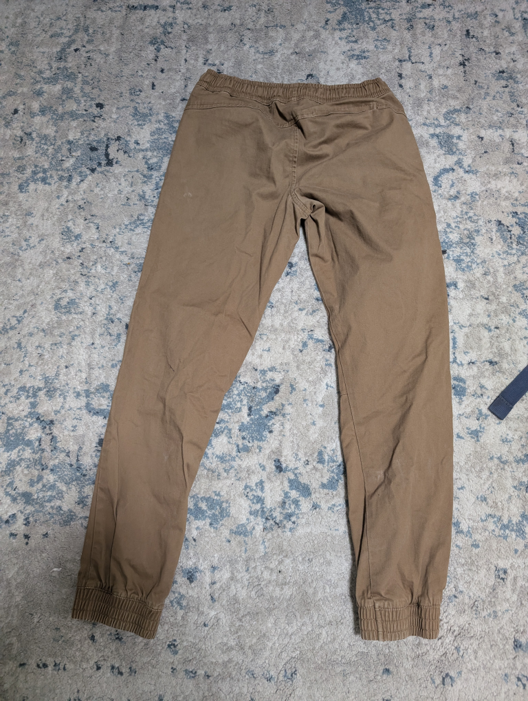 Jeans and Joggers take all for 20$ - photo 2