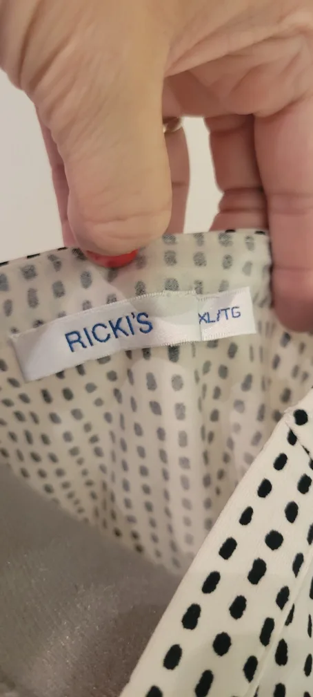 Ricki's Black and White Dot Blouse XL image indicator(3)