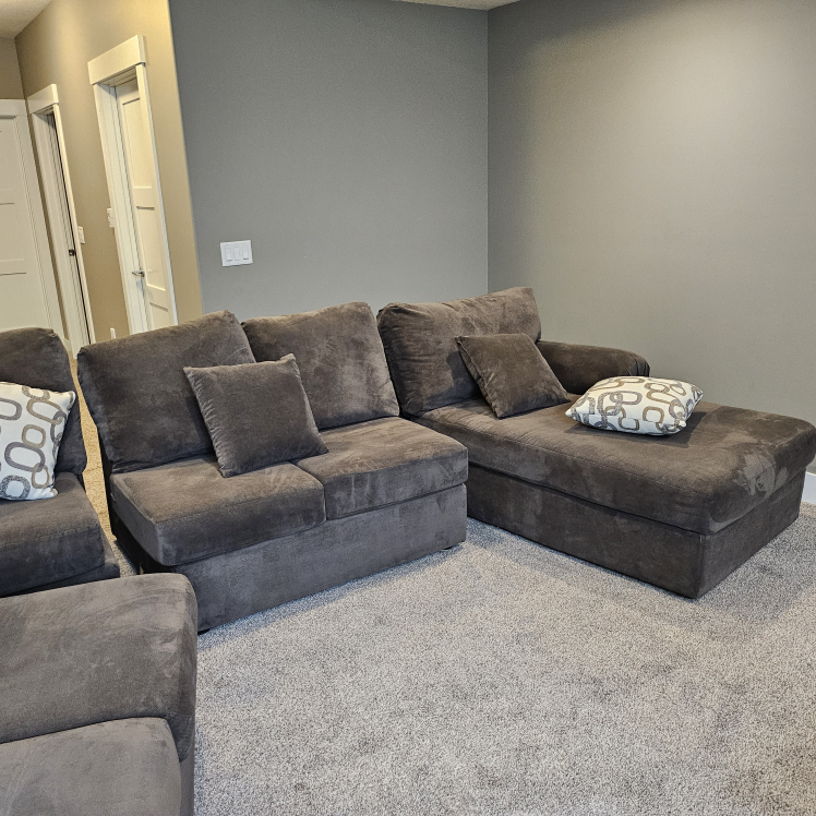 Grey Sectional couch with pillows - on hold - photo 3