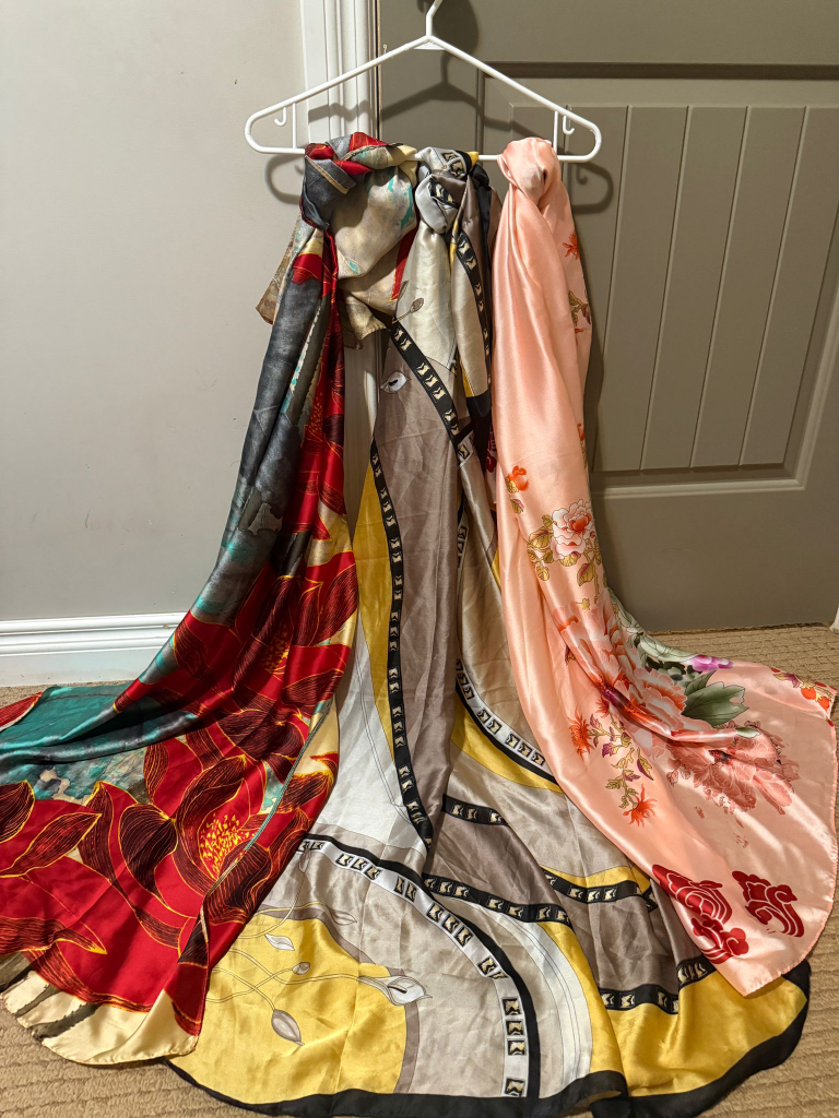 Floral Pattern Silk Scarf