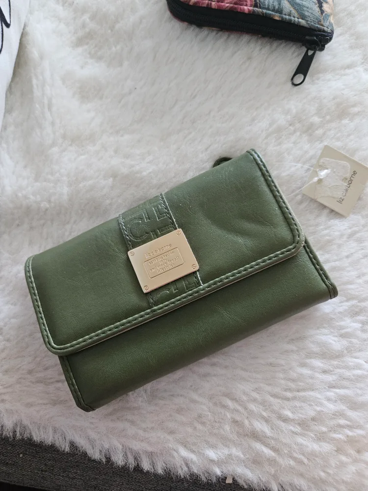 Liz Claiborne & Unbranded Wallets image indicator(4)