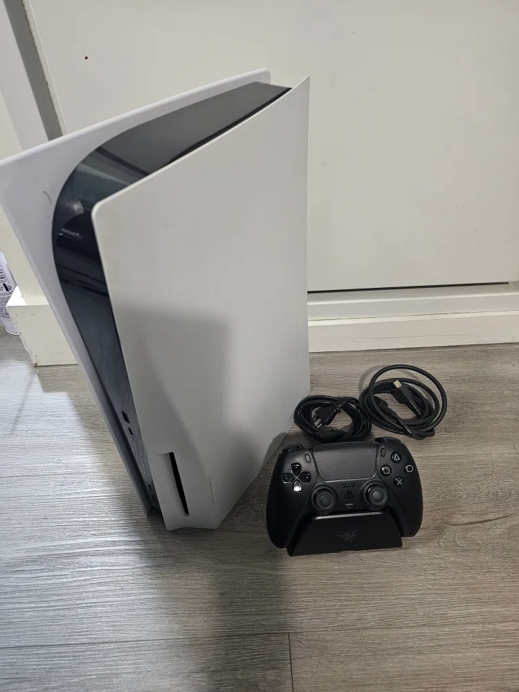 PS5 DISC EDITION FOR SALE  $480 thumbnail