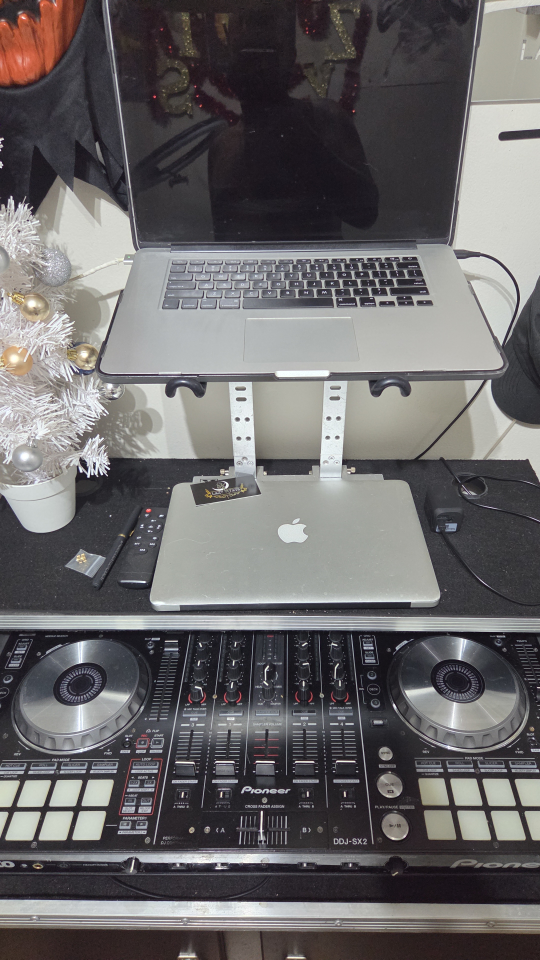 Pioneer DDJ-SX2 DJ Controller - photo 3