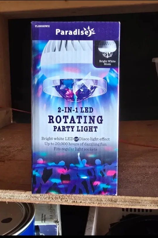 2 dollar specials. image indicator(9)