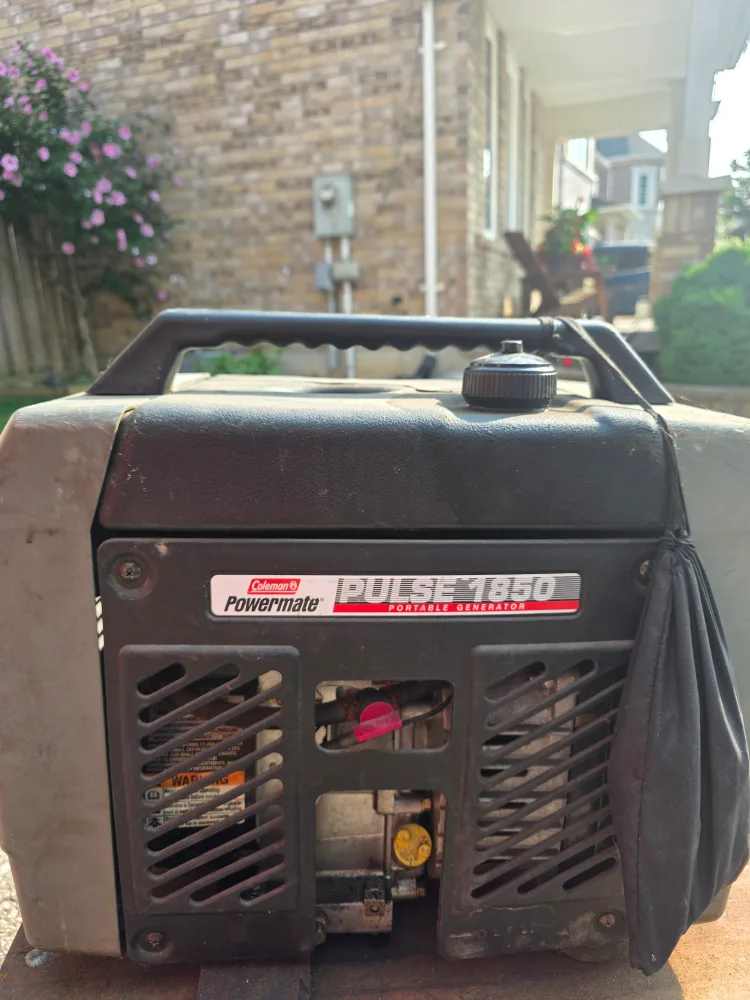 Coleman Powermate PULSE 1850 Portable Generator thumbnail