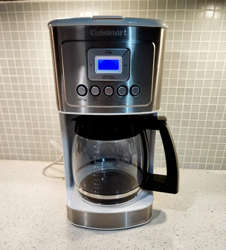 Cuisinart 14-Cup Programmable Coffeemaker thumbnail
