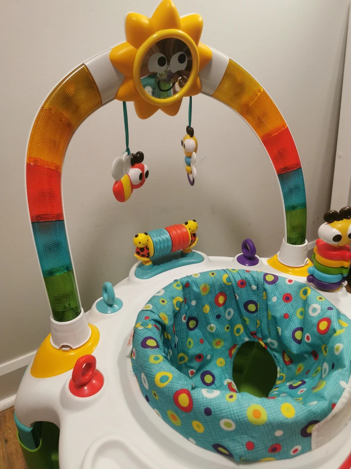 Bright Starts Activity Centre - photo 4