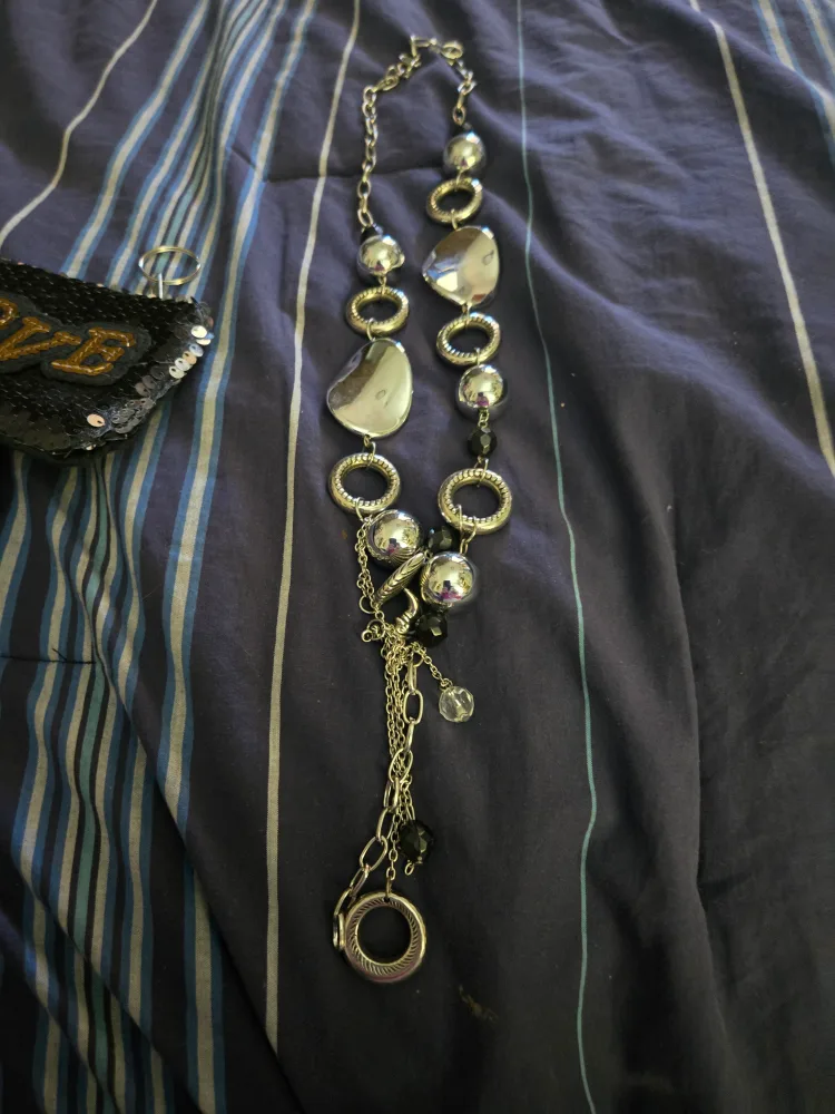 Silver Tone Statement Necklace thumbnail