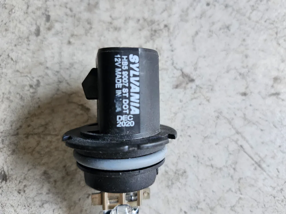 Sylvania HB5 9007 ST DOT Bulb thumbnail
