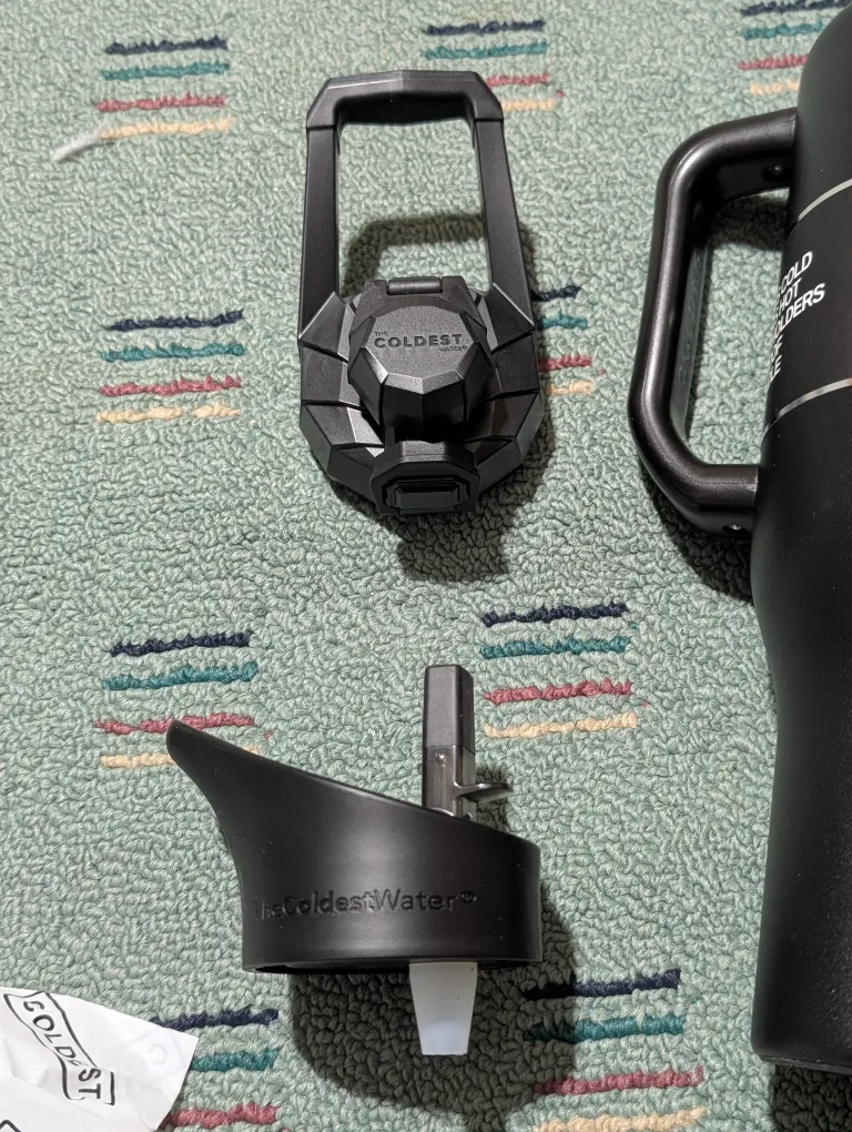 Coldest Water 46 oz Tumbler w/ Handle & Straw image indicator(3)