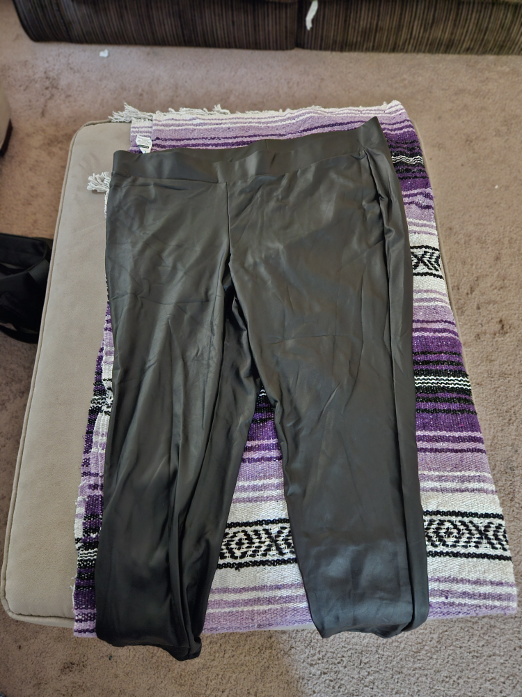Black faux leather leggings