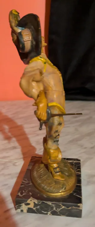 Genuine Carrara Marble Made in Italy Statue image indicator(4)