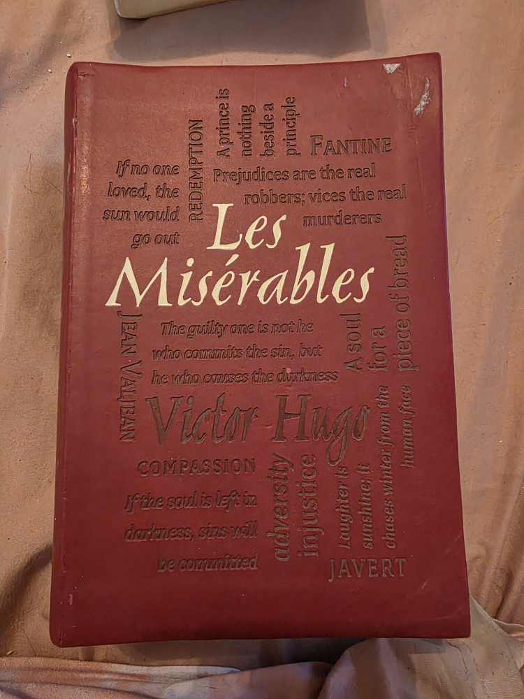 Les Misérables by Victor Hugo - photo 2