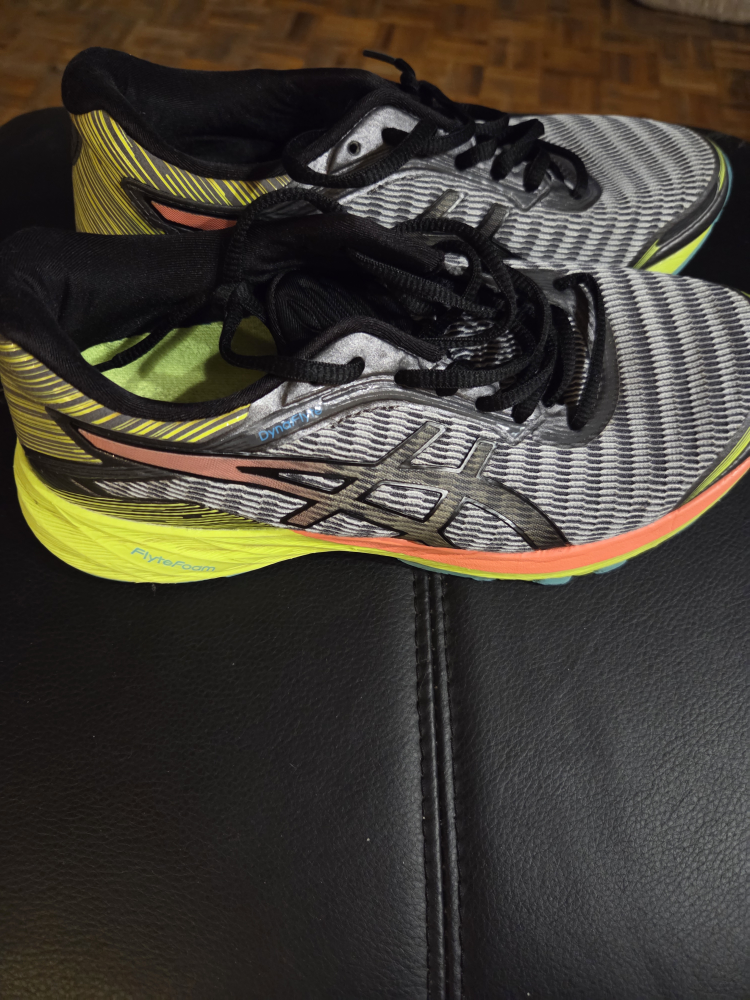 Asics DynaFlyte Running Shoes 7.5 - photo 2