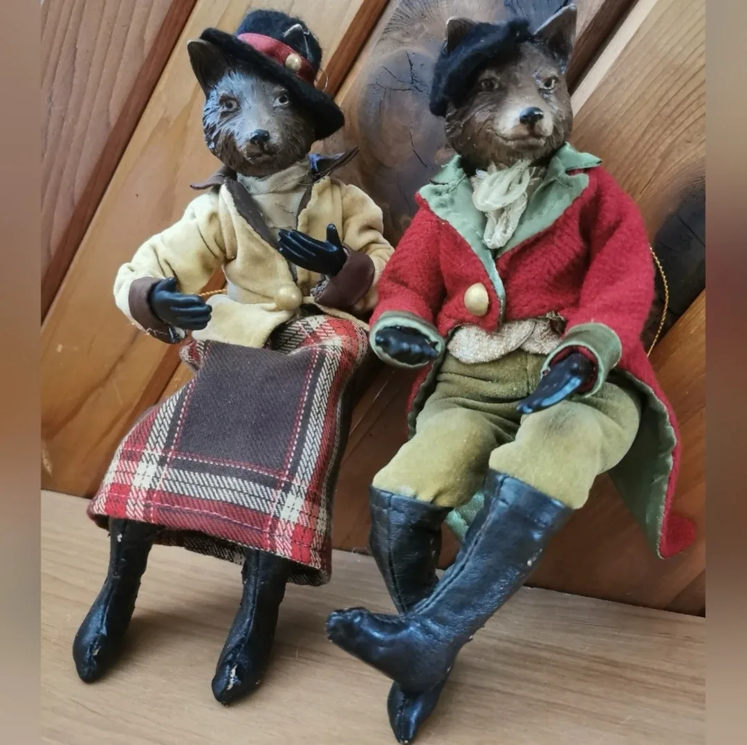 Vintage Theatrical Wolves thumbnail