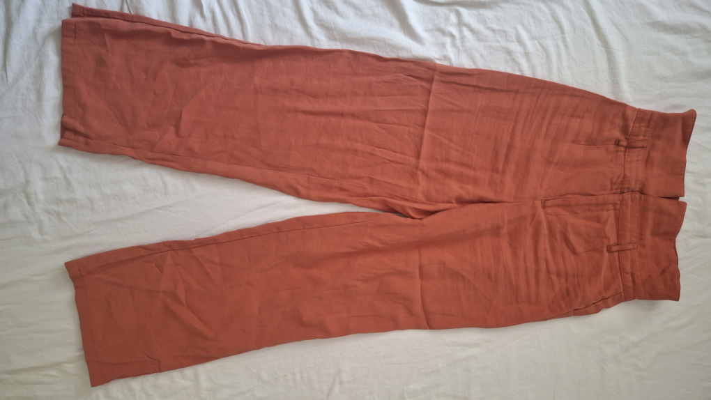 Forever 21 Contemporary Pants - Size M