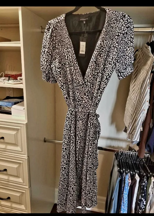 Dynamite Dresses - Assorted Styles image indicator(4)