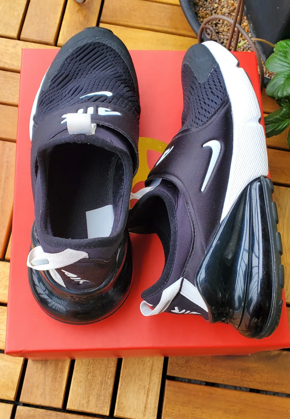 Nike Air and Converse Run Star Hike and Fila Shoes image indicator(7)