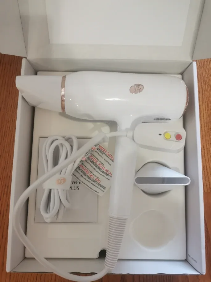 T3 Featherweight Styleplus Hair Dryer - Like New! thumbnail