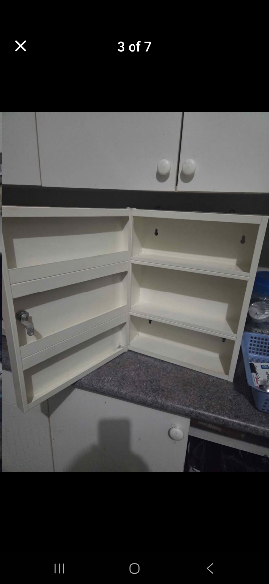 White Wooden Medicine Cabinet - photo 2