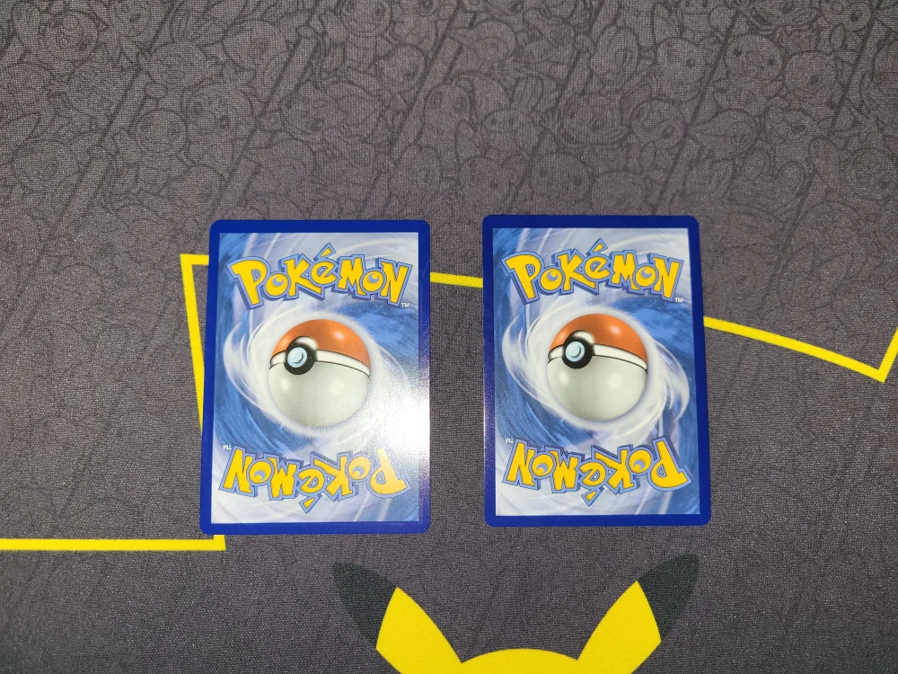 x2 Eevee V SWSH065 Promo image indicator(2)