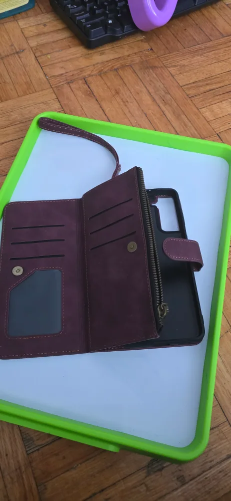 LVCRAFT Samsung Galaxy S22 Wallet Case - Burgundy image indicator(4)