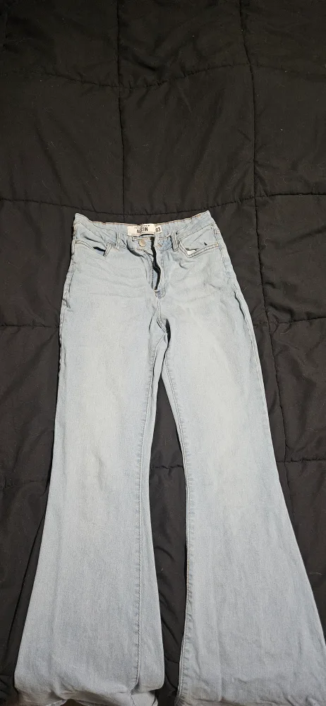 Austin Denim Bell Bottom Jeans - Size 03 thumbnail