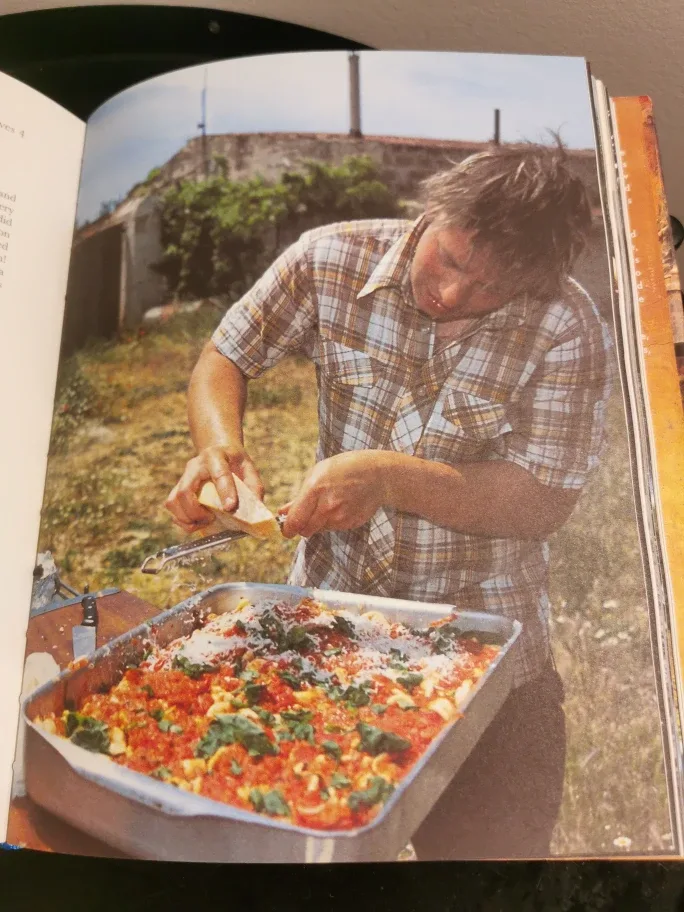Jamie Oliver's Italy Cookbook image indicator(8)