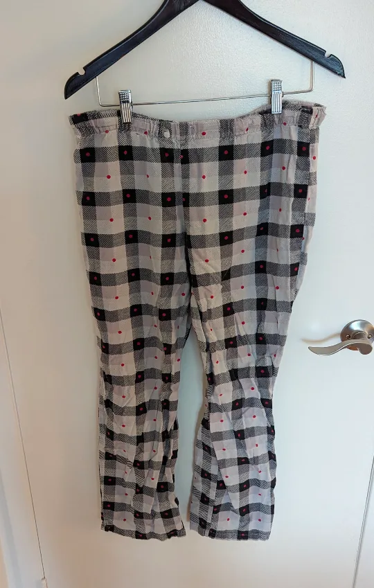La Vie en Rose Pajama Pants Size Medium thumbnail