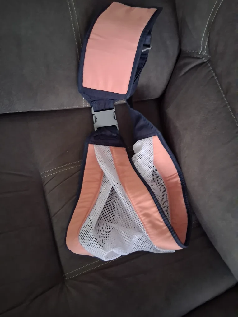Pink Baby Sling Carrier image indicator(8)