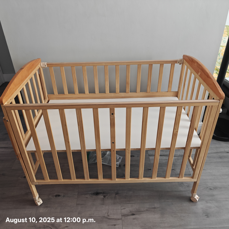 Wooden Baby Crib - photo 5