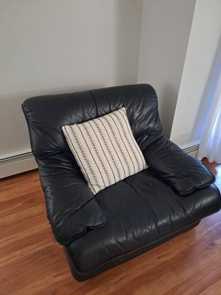 3 sofa - photo 5