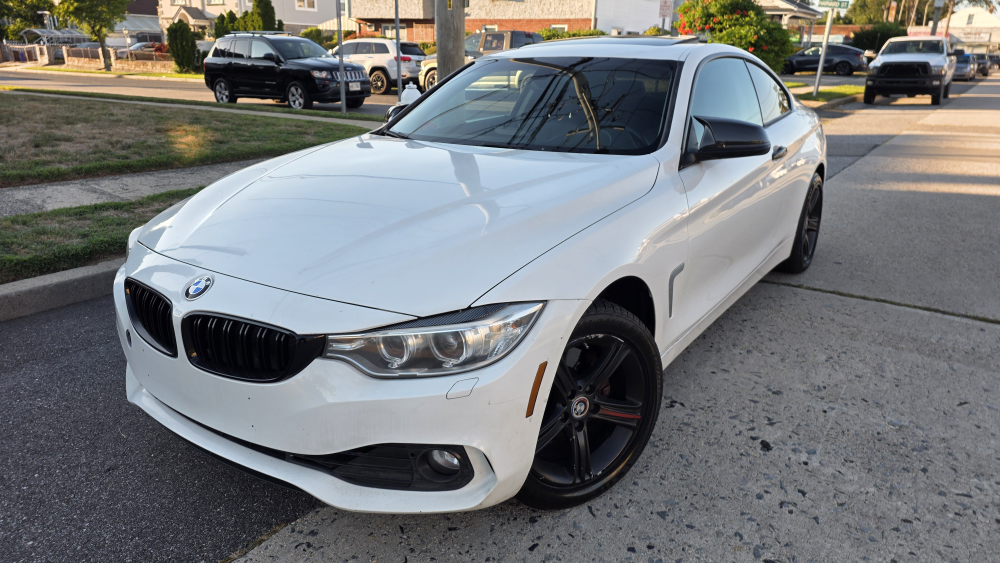 White BMW 4 Series 428i x drive AWD Coupe