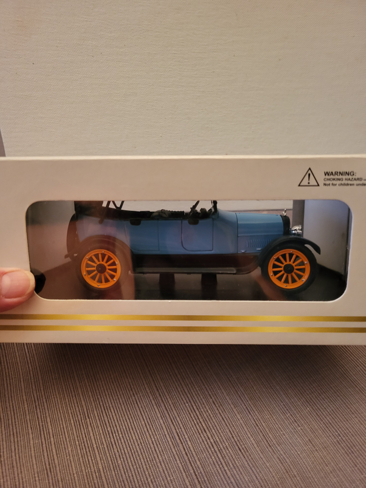 Signature Models 1917 REO Touring Car - photo 3